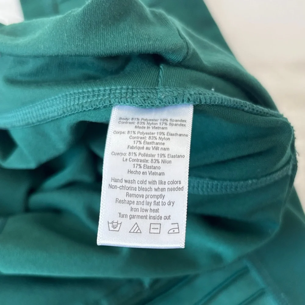 ALO Yoga Green Leggings - Picture 8 of 8